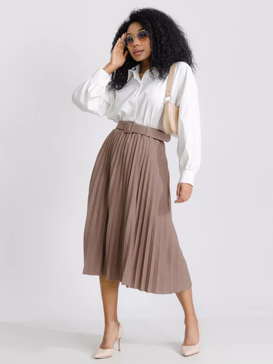 Elegant pleated midi skirt with belt